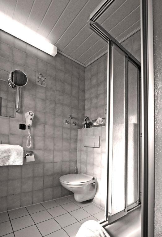 Hotel Zur Krone Ronneburg  Room photo